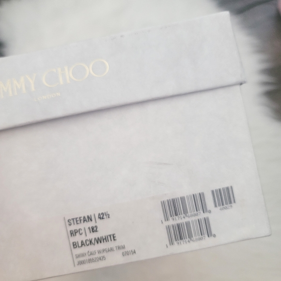 NWB Jimmy Choo Shiny Black Leather Oxford Shoe with Pearl Detailing - Picture 4 of 8